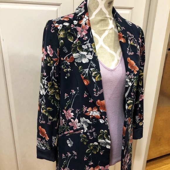 Blazers - Picture 3 of 4